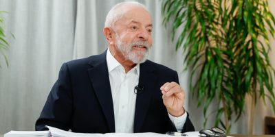 A matéria beneficia diretamente o ex-presidente Jair Bolsonaro, inimigo político número 1 de Lula