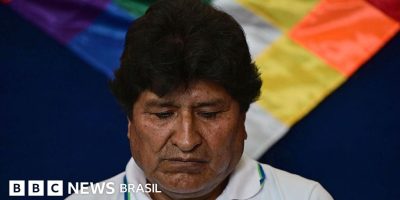 Legenda da foto, O ex-presidente Evo Morales denuncia ser vítima de uma perseguição orquestrad...