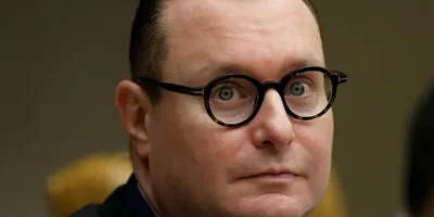 Relator de duas ações apresentadas por entidades ligadas à comunidade LGBT, Zanin levou o caso...
