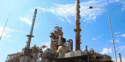 Produção de petróleo no Brasil sobe 13,9% em novembro na comparação anual