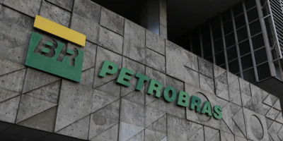 A Petrobras confirmou que recebeu a notificação do Ibama e que vai tomar “as providências ca...