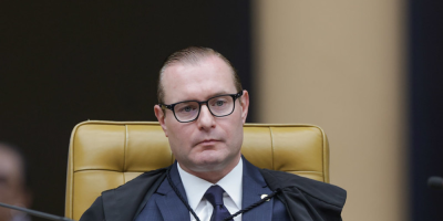 Ministro Cristiano Zanin, do STF, disse na decisão que havia autorizado anteriormente "sucessiva...