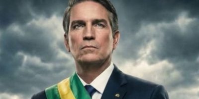 O ator Jim Caviezel dará vida a Bolsonaro no filme 'Dark Horse'