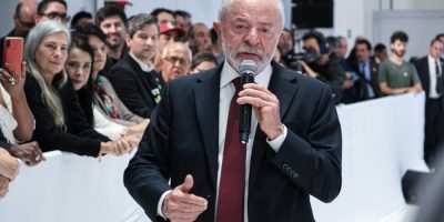 O presidente Luis Inácio Lula da Silva participa na tarde desta sexta-feira (10) da inauguraçã...