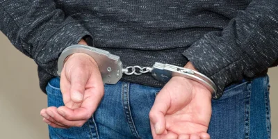 Piloto preso em aeroporto vira rÃ©u sob acusaÃ§Ã£o exploraÃ§Ã£o sexual infantil em SP