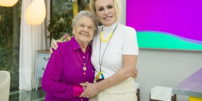 https://www.facebook.com/NoticiasAoMinutoBrasil/