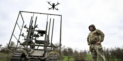 Drone ucraniano atinge prÃ©dio na RÃºssia, e deixa um morto e nove feridos