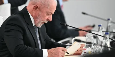 Lula trata minerais crÃ­ticos como novo prÃ©-sal, e governo avalia entrada de BNDES e Petrobr...