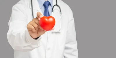 MÃ©dico alerta: 7 sinais de problemas no coraÃ§Ã£o que nunca deve ignorar