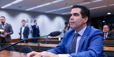 Republicanos na Câmara,Z Home1 Comissão da Câmara aprova projeto que libera ônibus de fretame...